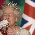 queen_enjoying_drink-15223342240182056261.jpg