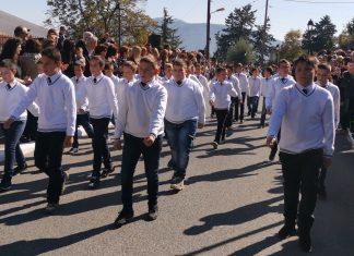 ΦΩΤΟΡΕΠΟΡΤΑ’Ζ – Η ΠΑΡΕΛΑΣΗ ΤΩΝ ΔΗΜΟΤΙΚΩΝ ΣΧΟΛΕΙΩΝ ΤΗΣ ΣΙΑΤΙΣΤΑΣ !!!