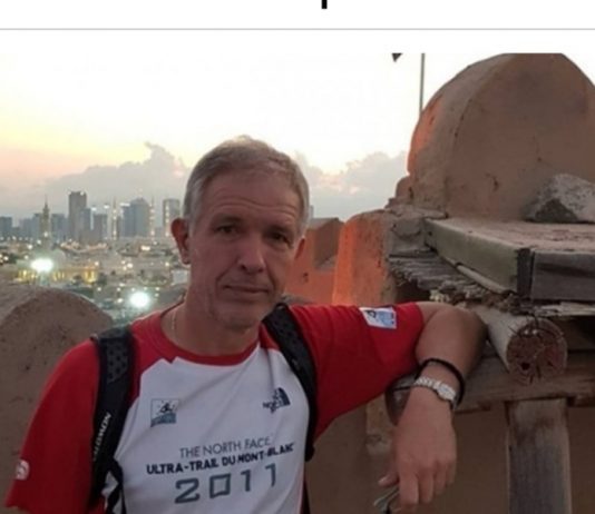 ΕΝΑΣ «ΦΤΕΡΩΤΟΣ» ΓΙΑΤΡΟΣ ΑΠΟ ΤΗ ΣΙΑΤΙΣΤΑ ΚΟΖΑΝΗΣ ΣΤΟ ΚΟΥΒΕΙΤ