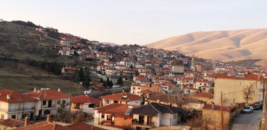 Κάτι παίζει στο Βόιο ….