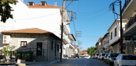 Πόλεμο δεν έχουν μόνο στην Ουκρανία έχουν και στην Σιάτιστα/ Ταφόπλακα στη γούνα