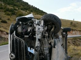 Τροχαίο ατύχημα στο δρόμο Γαλατινής – Σιάτιστας (Φωτογραφίες & Βίντεο)