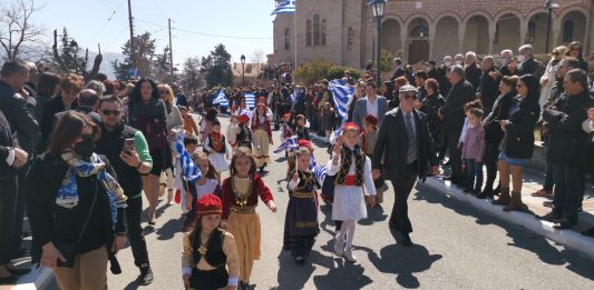 Η Παρέλαση της 25ης Μαρτίου 2022 στη Σιάτιστα !! Φώτο * Video
