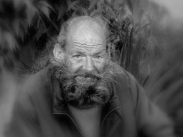Πήγε στην τουαλέτα στο Μεάτσα και γύρισε σπίτι του μετά από 11 χρόνια