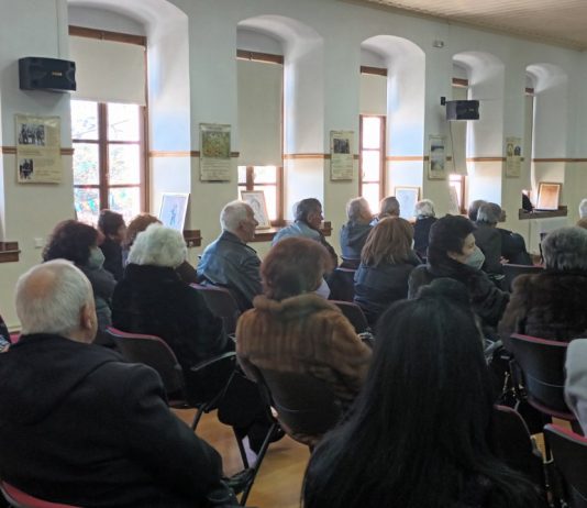 Σιάτιστα: Εκδήλωση γευσιγνωσίας και παρουσίασης νέων προϊόντων της επιχείρησης “Δίκος Στ. Ιωάννης και ΣΙΑ Ο.Β.Ε. – Τυροκομείο Μπουρίνος” πραγματοποιήθηκε, το πρωί της Κυριακής 8/1 στο Τραμπάντζειο Γυμνάσιο ….