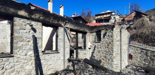 Γρεβενά: Πυρκαγιά κατέστρεψε ολοσχερώς μονοκατοικία στην Τ.Κ Κοκκινιάς